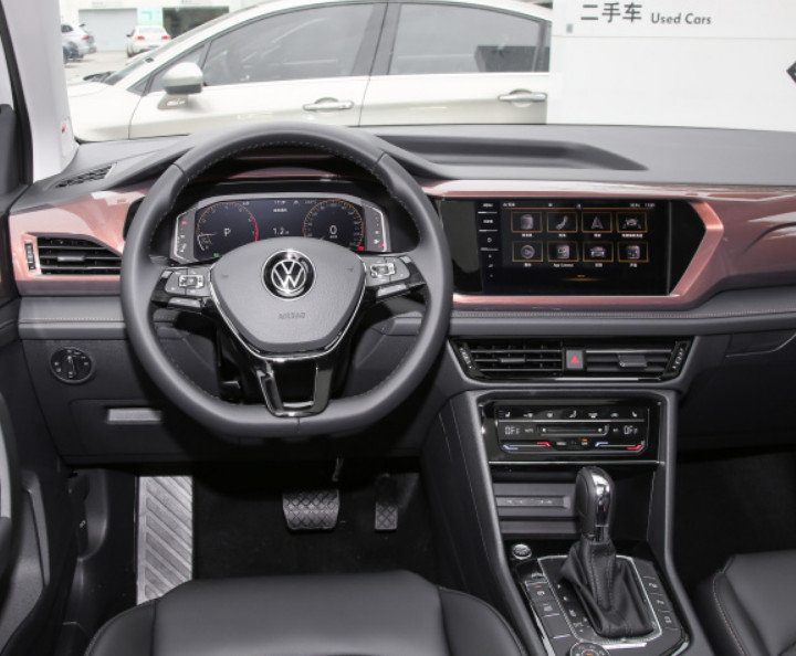 2022 Vw Tharu 330TSI 4wd Flagship Edition Front Wheel Drive SUV Turbo Charging