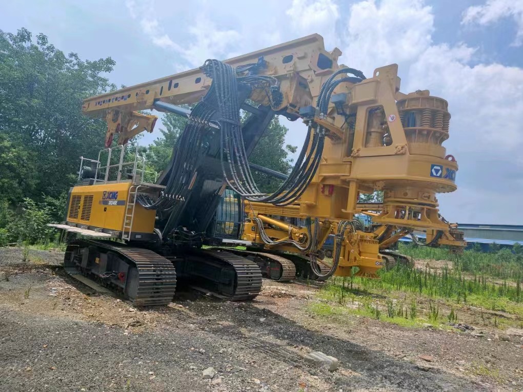 XCMG XR220D Rotary Drilling Rig In Foundation , Bridge And Port Construction Projects