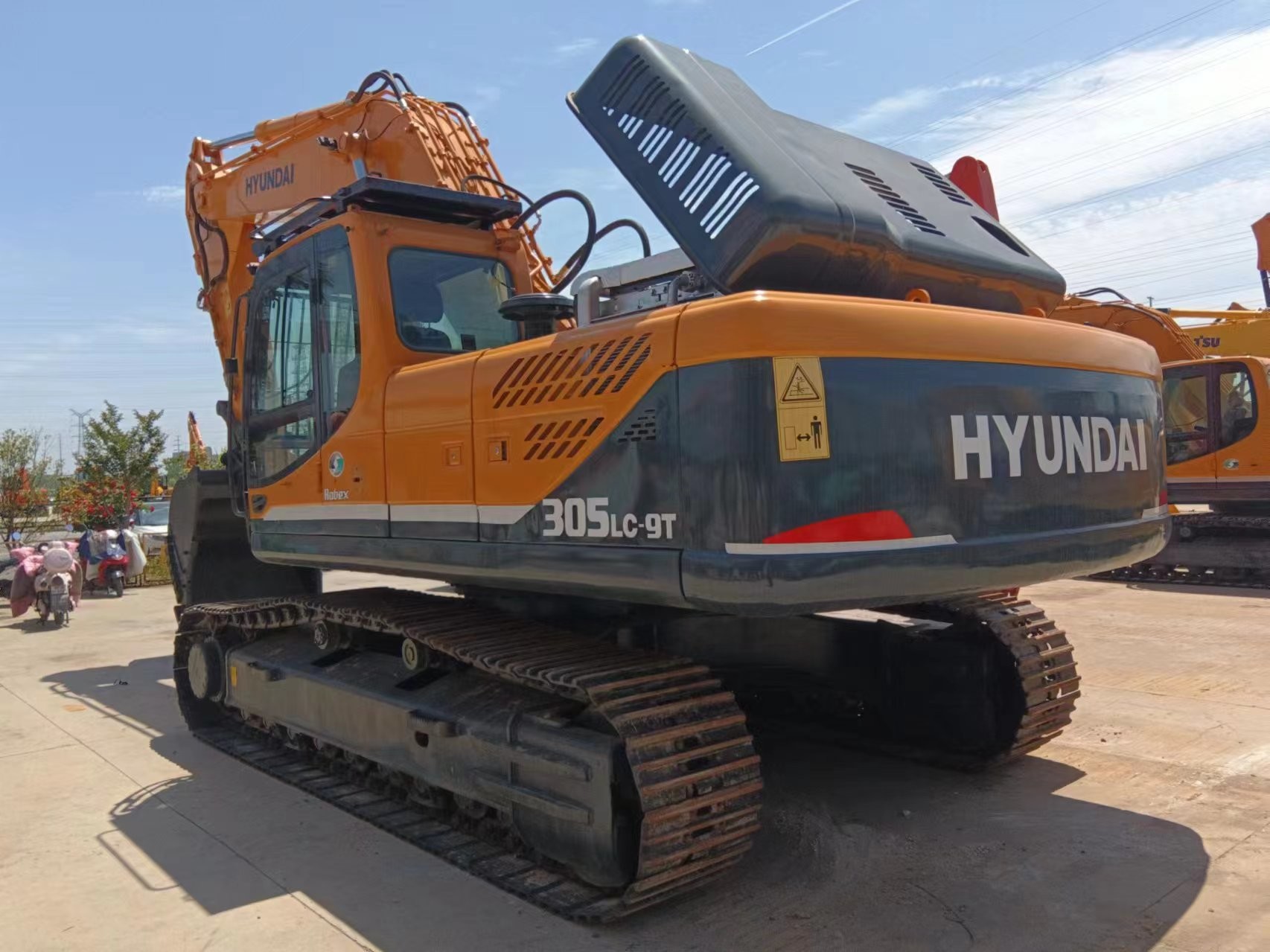 Korea Used Hyundai 305LC-9T Excavator Used Original Crawler High Performance