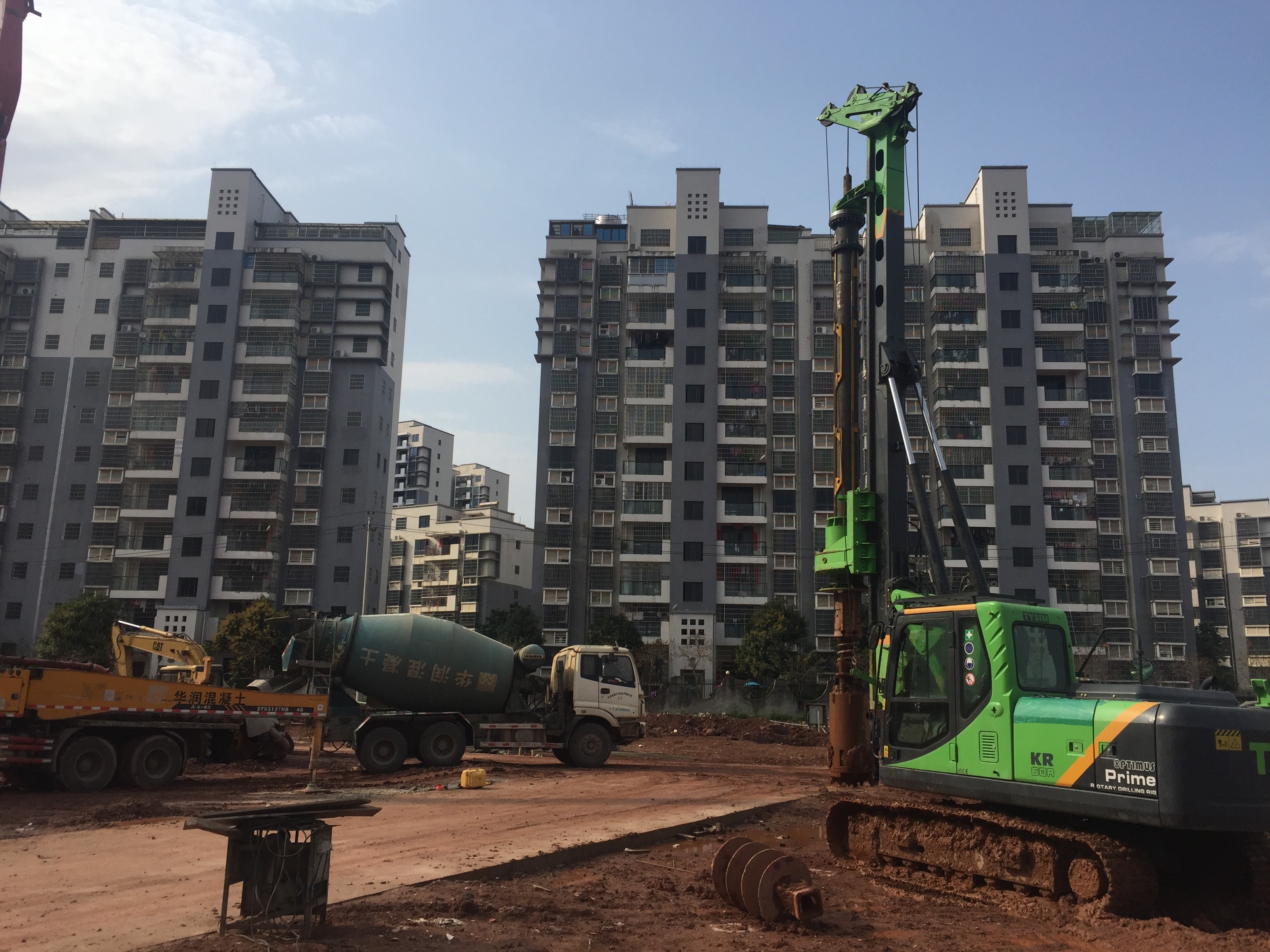 Max Lifting Force 220kN Rotary Piling Rig Rotation Speed 8-30r/min KR60A