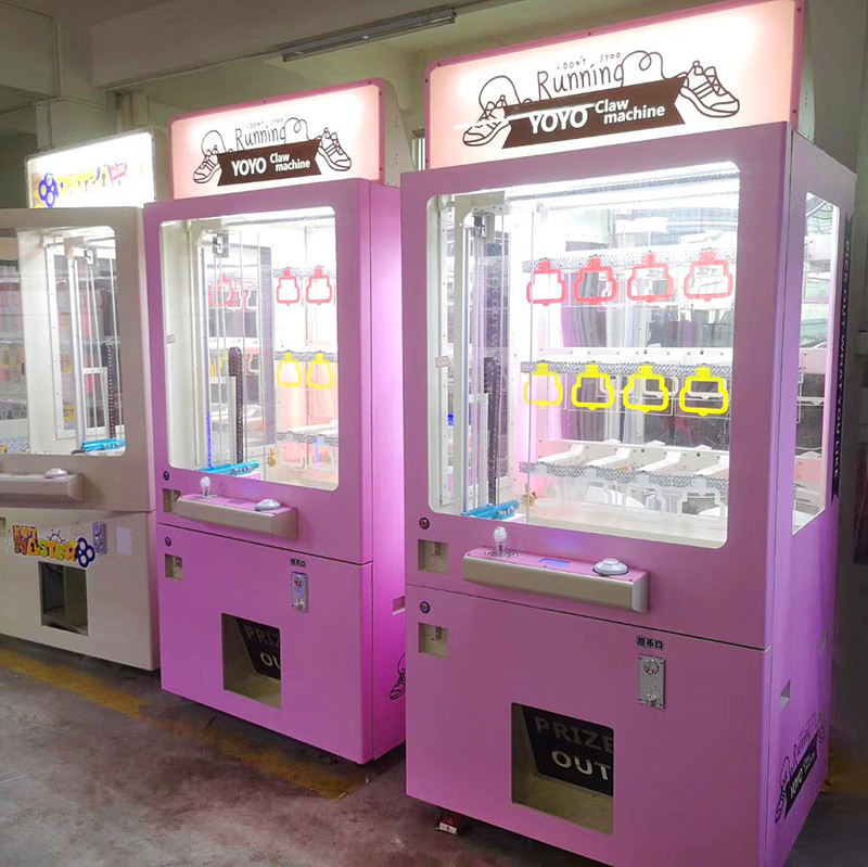 Coin Operated Key Master Push Shoes Gifts Machine Prize Redemption Arcade Game