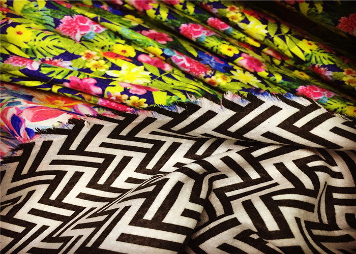 Digital Printing Weft Knitting Recycled Polyester Fabric For Stripe Energy Bra