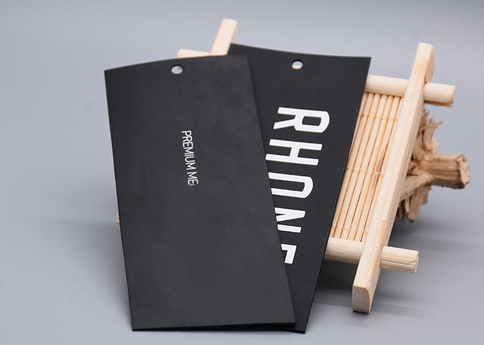 Black TPU Printing Custom Garment Hang Tags With Silicone Logo