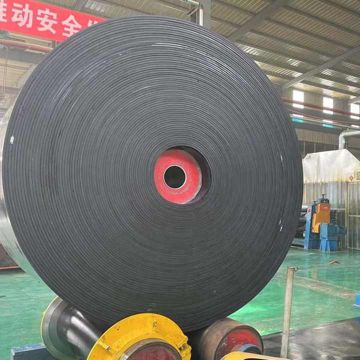 ST800 Steel Cord Conveyor Belt with Superior Tensile Strength and Impact Resistance