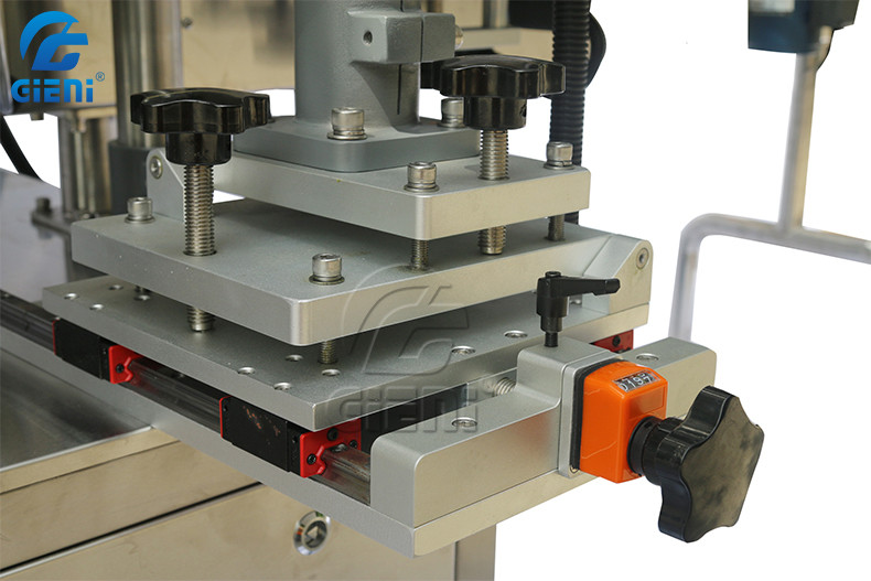 200pcs/Min Bottle Labeling Machine