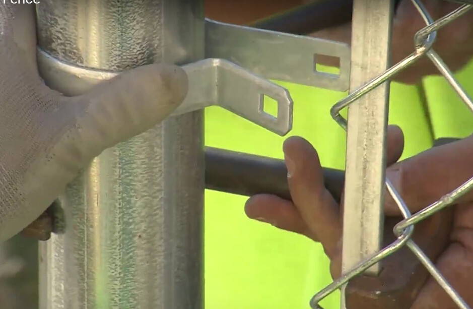 Diamond Wire Mesh chain link fence