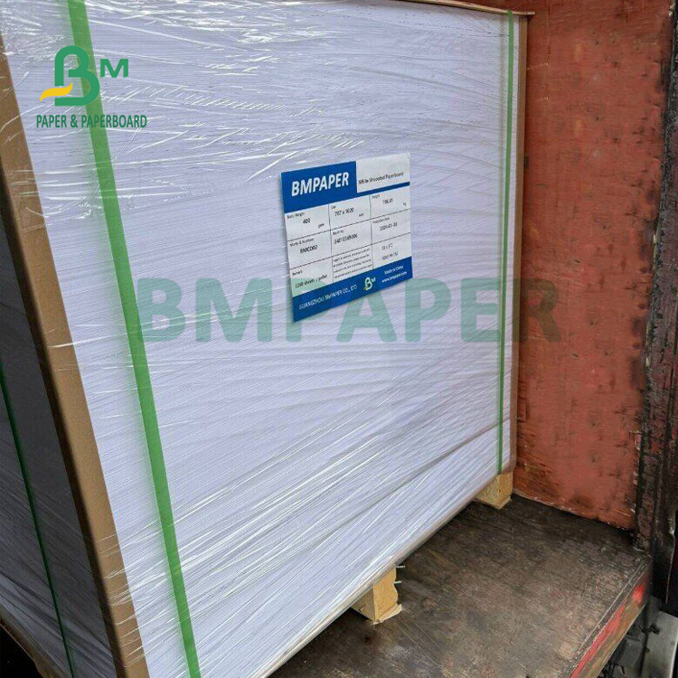 300gsm 350gsm White Uncoated Woodfree Paper Board For Invitation 72 x 102cm