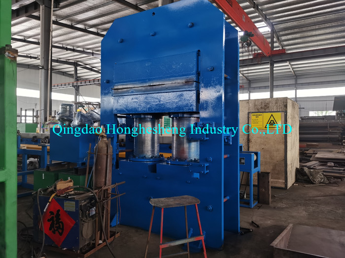 1500*500mm Plate Vulcanizing Press Speed Bump Making Machine 1 Layer Electric Heating