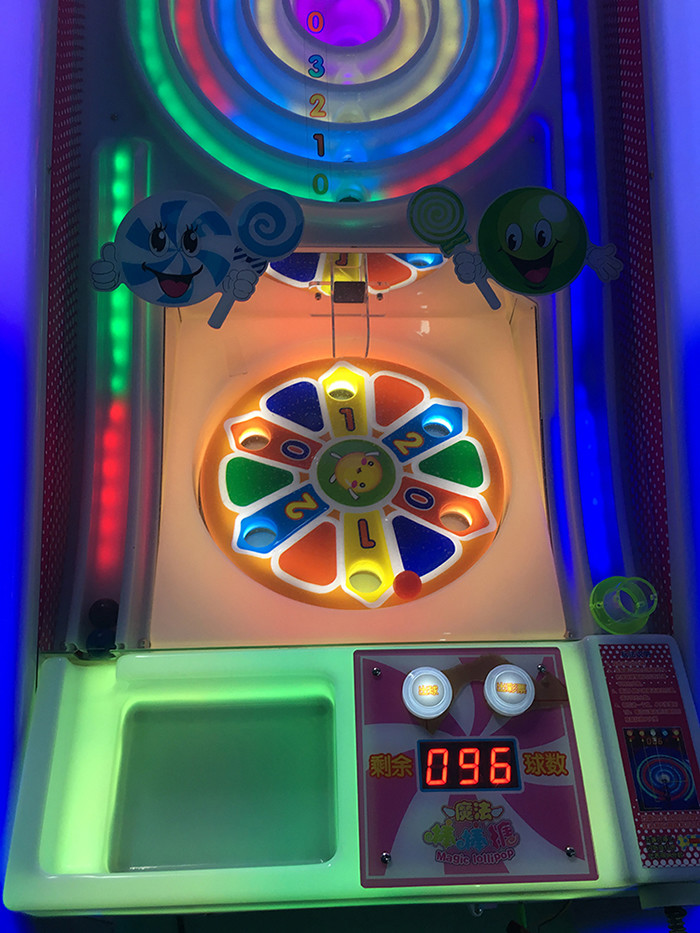 Commercial Coin Operated Magic Lollipop Game Machine / Indoor Sports Recreational Facilities