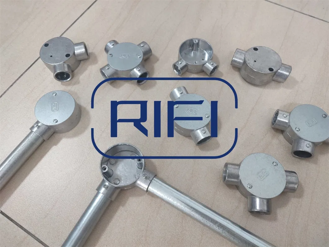 Connect EMT Conduit Pipe Aluminum Junction Box Angle a Way Circular Box