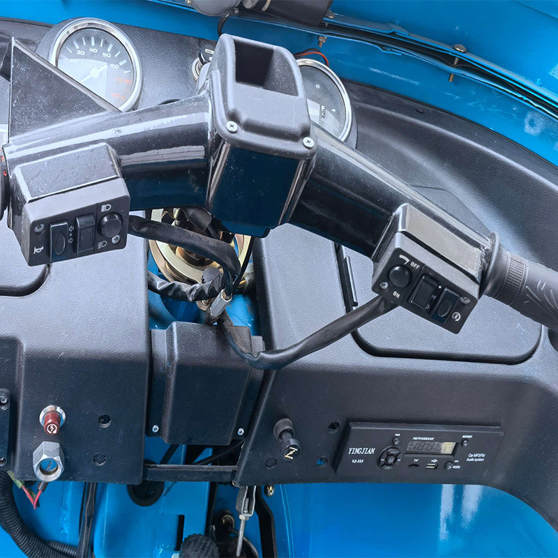 China Trike Motorcycle Adult Tricycle Gasoline Tuk Tuk Moto Taxi Three Wheeled Passenger Petrol Tricycle