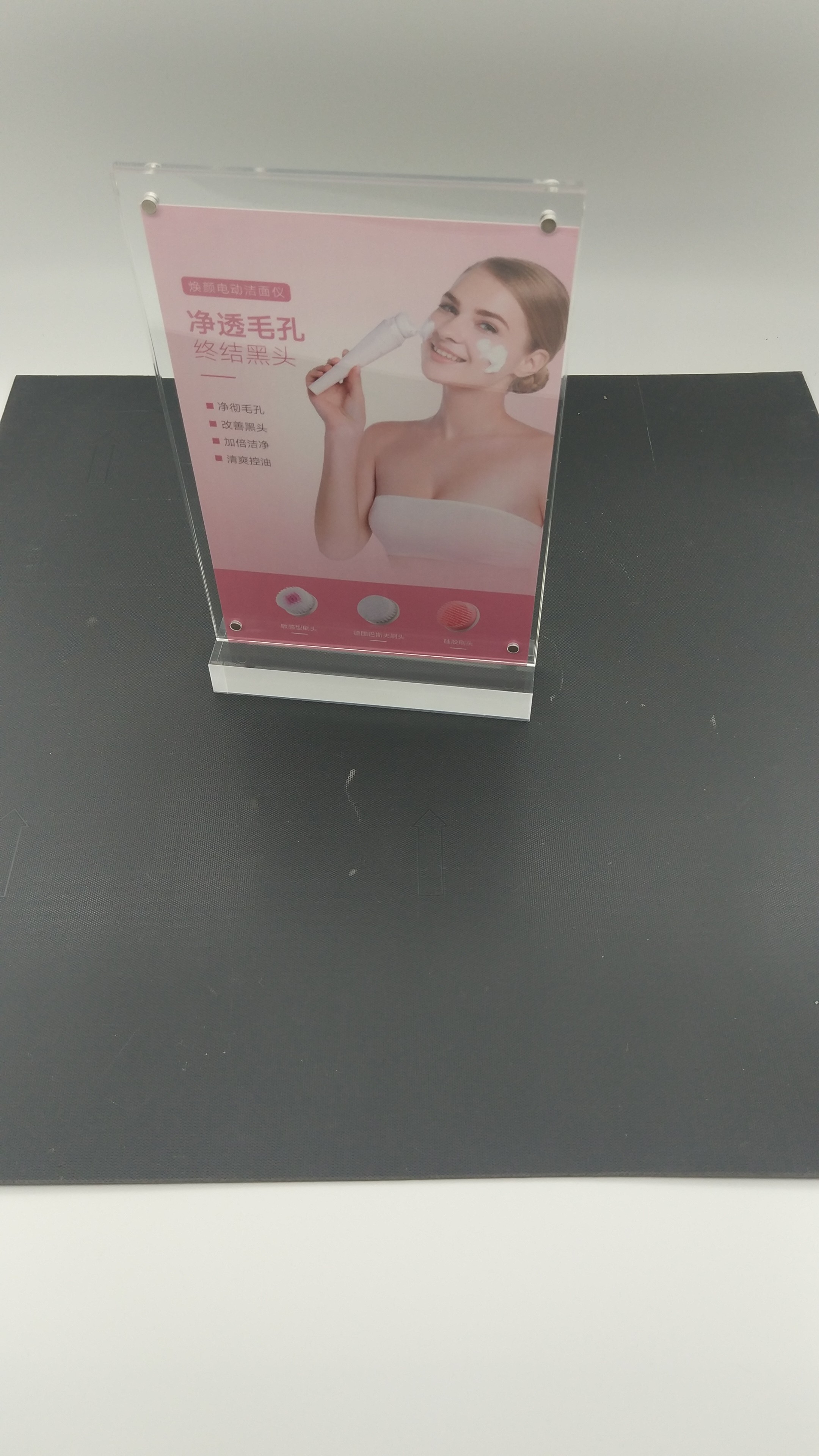 Fashion Vertical A6 Size Clear Acrylic Stand Up Sign Holder Portrait Removable Solid Base