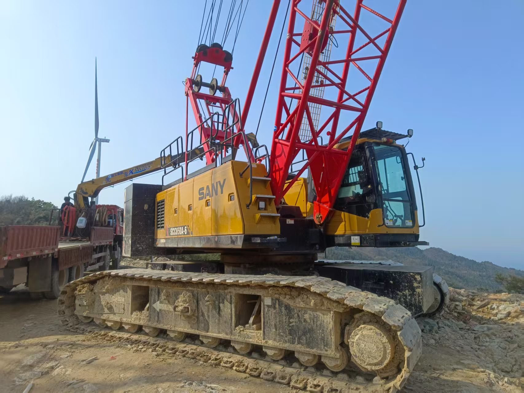 Low Energy Requirements 85 Ton Used 2020 Crawler Crane with Maximum Lifting Height of 39m and ISO9001 Certification