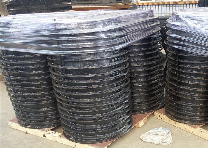 High Reliability Cast Iron Manhole Cover Anti Sedimentation 700MM X 700MM