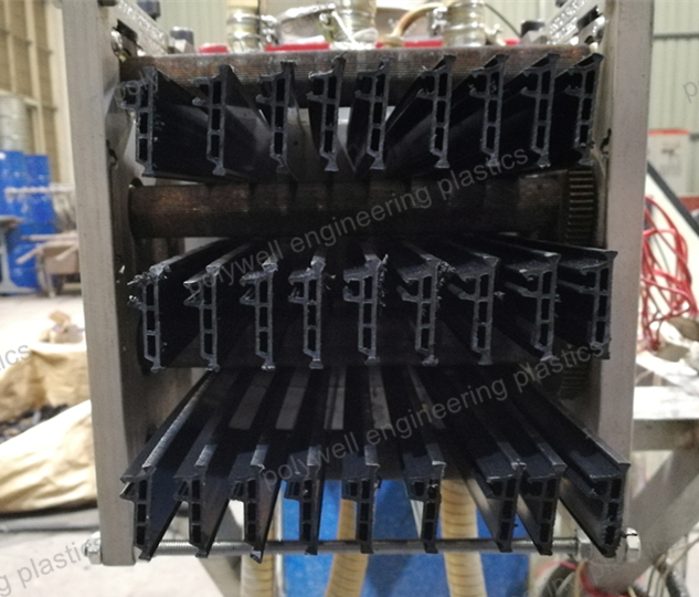 Moulding Die for C Type Thermal Break Strip Extrusion Machine