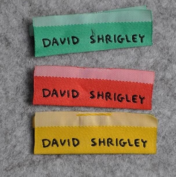 Shuttle Loom Fold Woven Labels For Garments Washable Hot Cut / Laser Cut