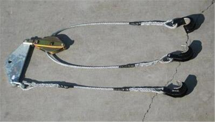 Three Bundled Conductor Lifter Conductor Stringing Tools