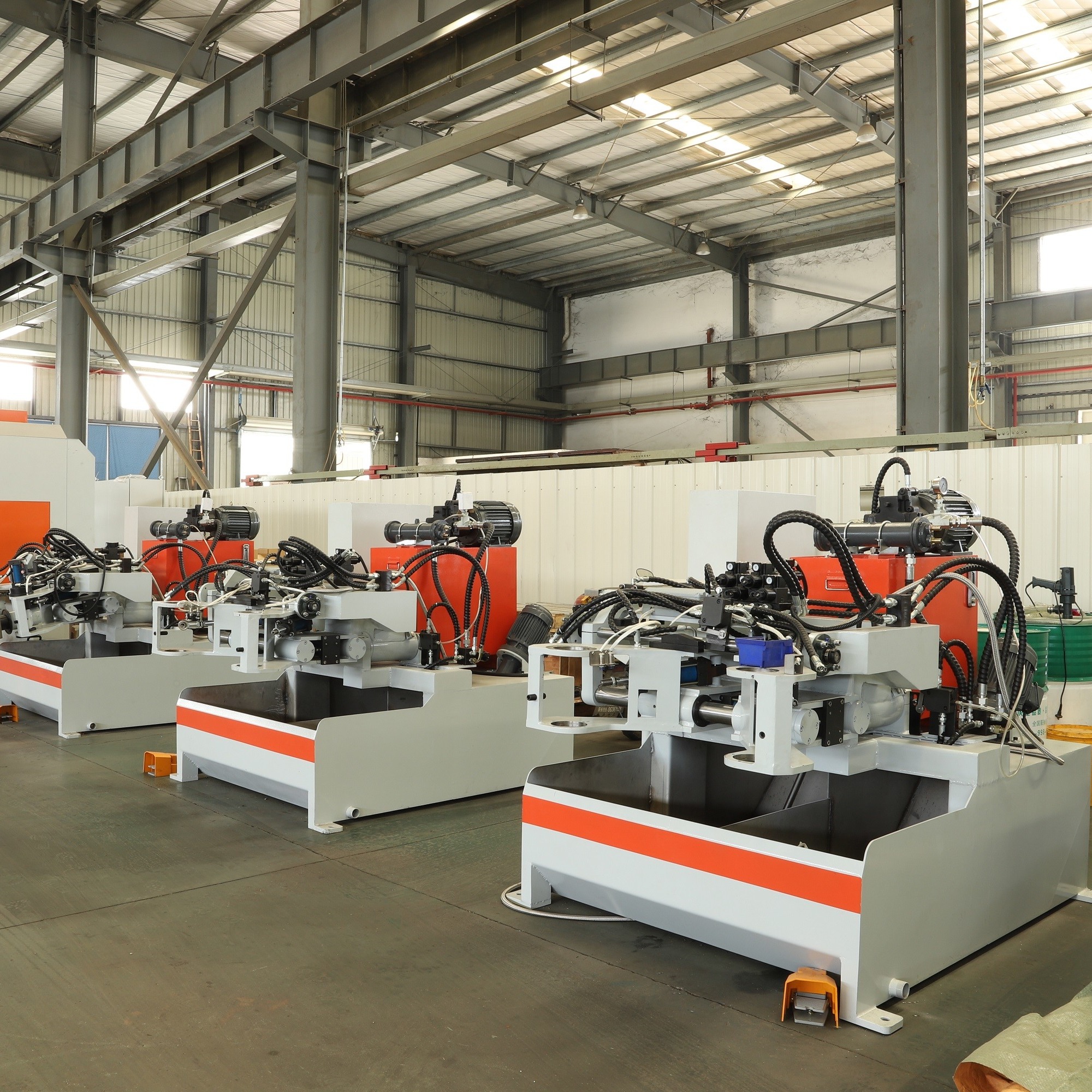 High Efficiency Gravity Die Casting Machine For Brass Water Tap