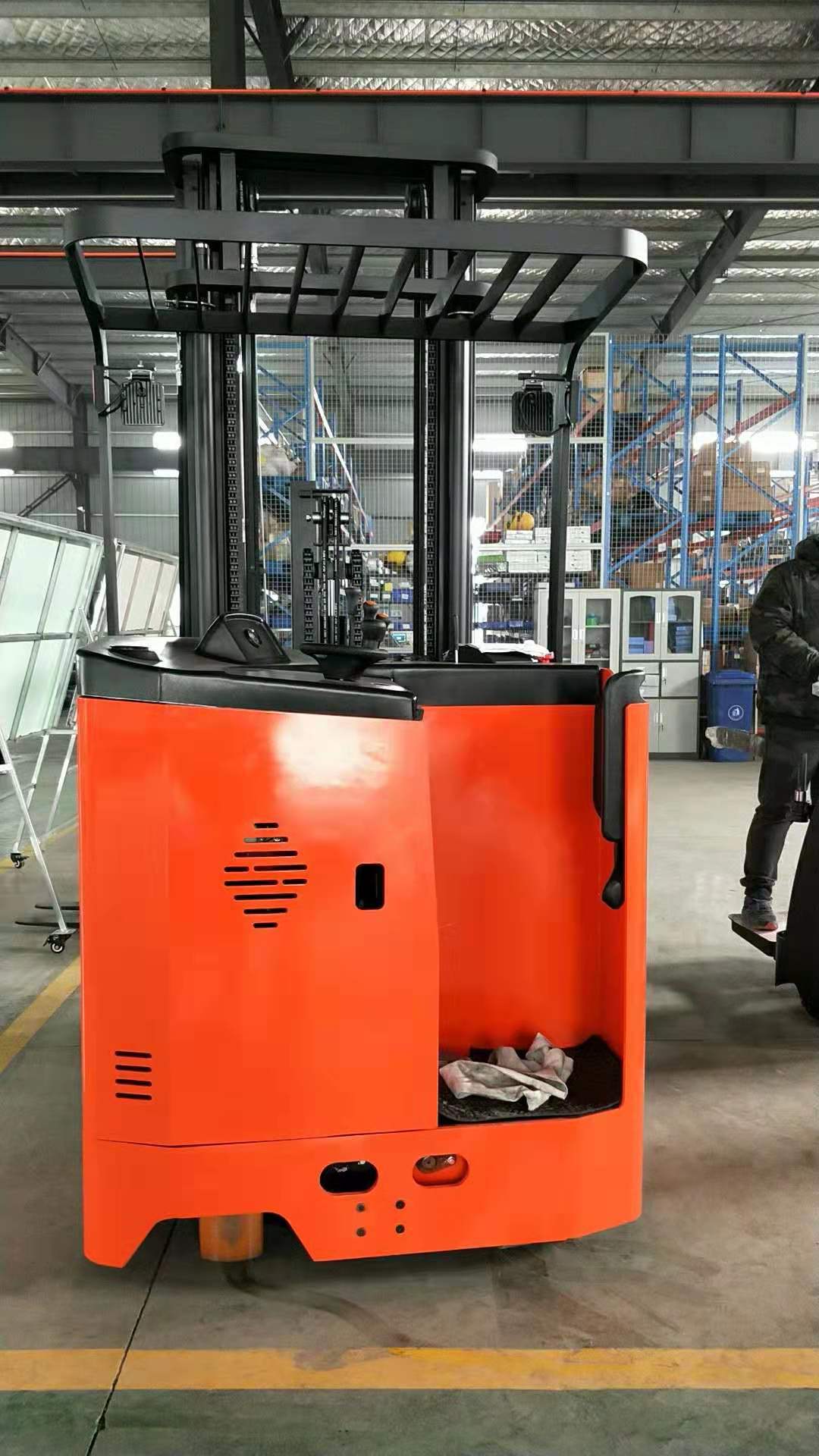 Solid Tire Electric Powered Forklift 1500kg 2000kg 2500kg Dust Proof Design