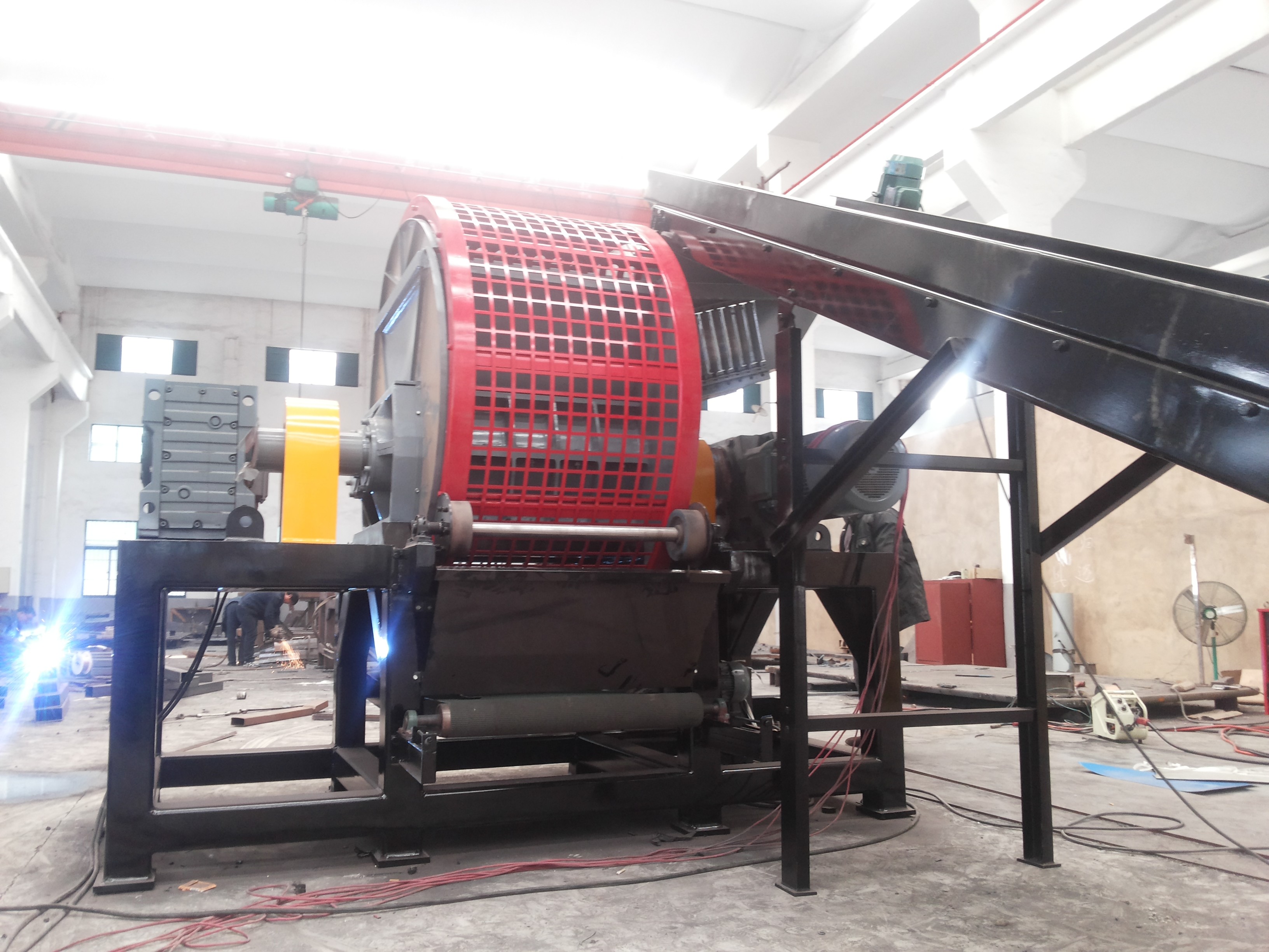Double Shaft Tire Shredder rubber Shredder，Tire Shredder, Tire Crusher,Tire Shredding Machine- For Tire Recycling Plant