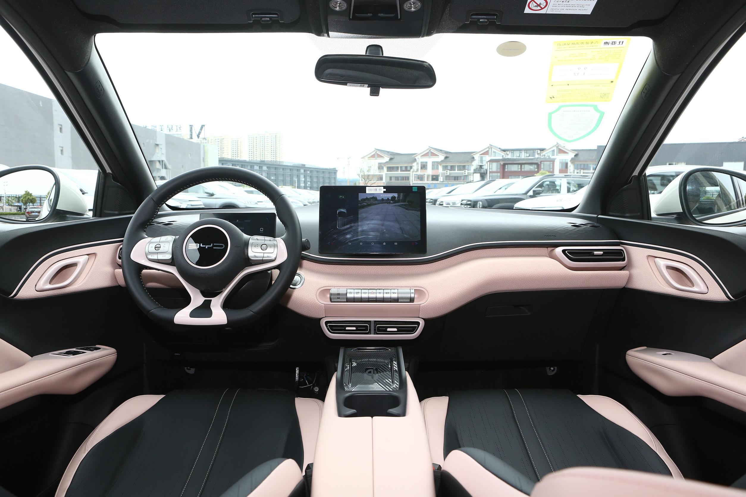 305 KM Long Range 2024 BYD Seagull Electric Car 5-Door Hatchback EV for Sale in Chinese Market
