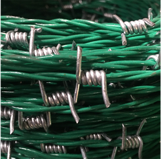 Q235 Zinc Coated Galvanized Barbed Wire 3.2mm 15cm