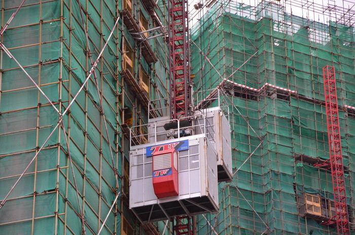 Single Cage 110kw Temporary Construction Elevators 96m/Min Construction Man Lift