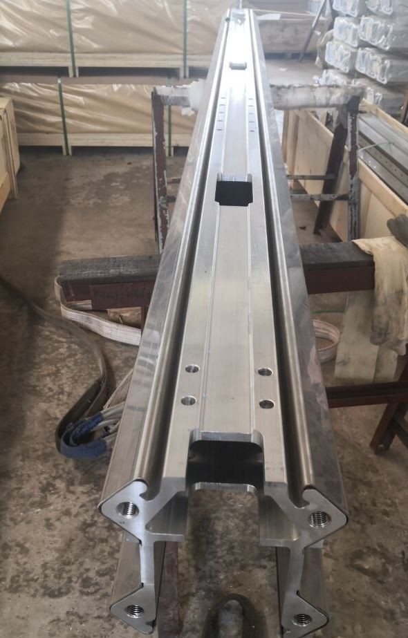 Machined TF500 Feed Beam TF500 Feed Beam Profiles Aluminium Extruded Profiles