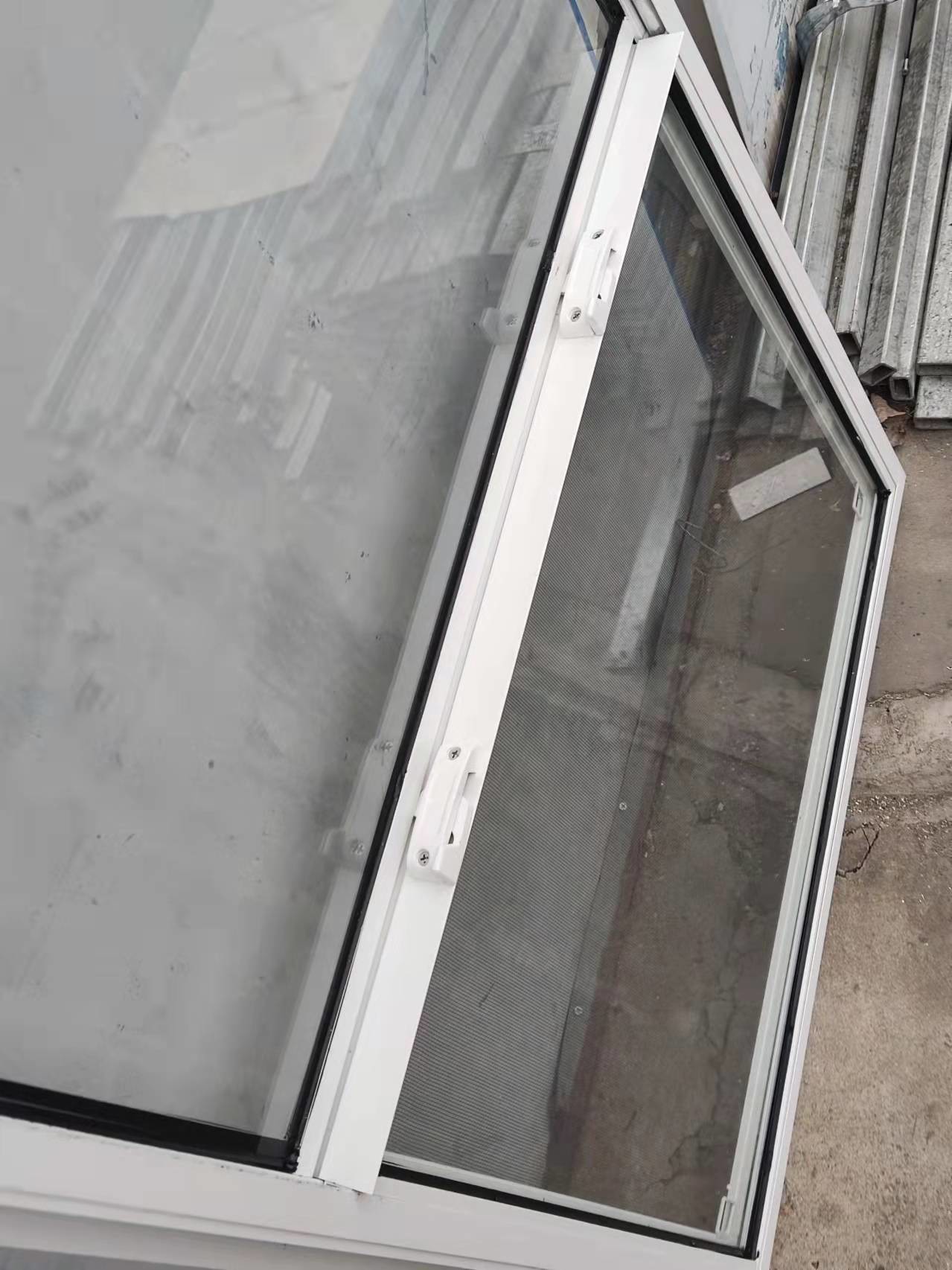 White Vinyl 48x48 Single Hung Window With Net Screen