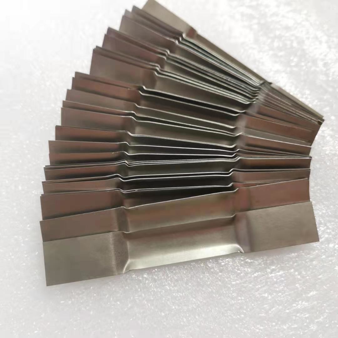 320 Alkaline Washed Tungsten Evaporation Boats 0.3mm*20mm*100mm For Vacuum Coating