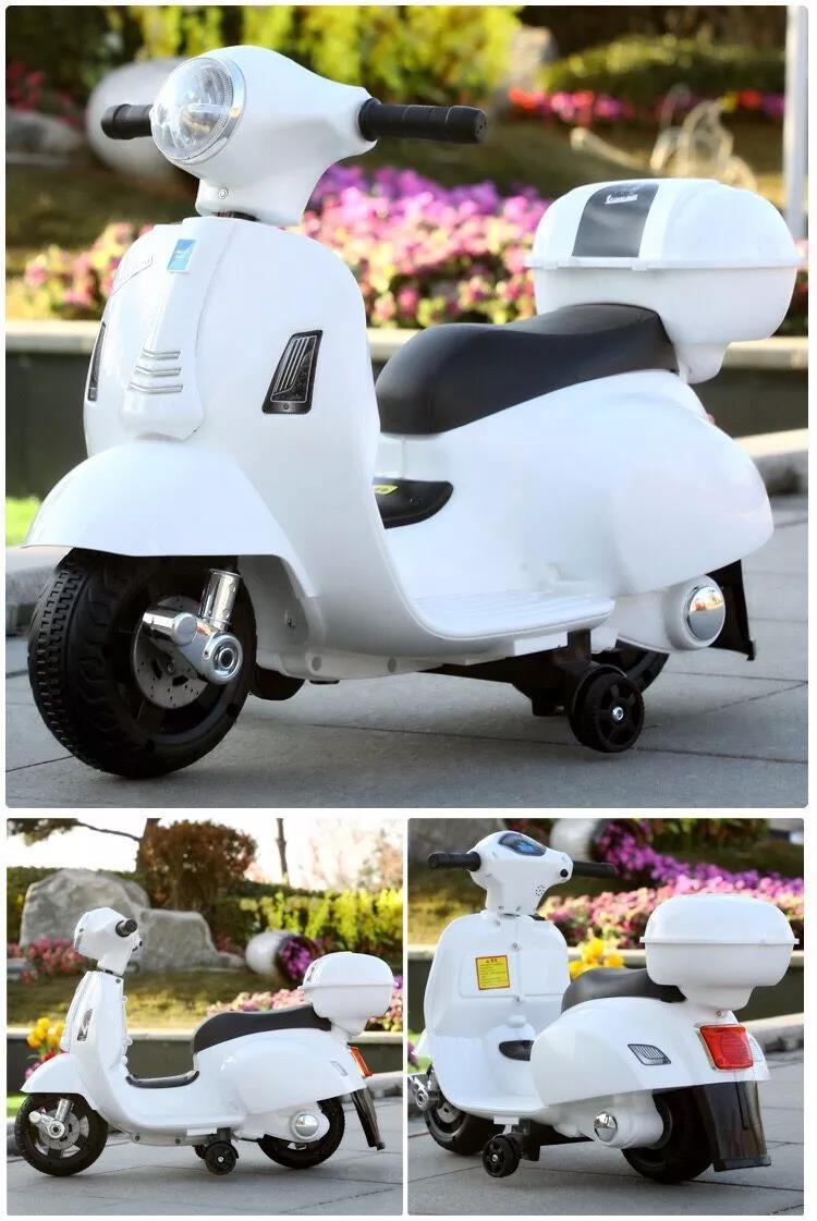 Red Children's Electric Ride On Car Motorcycle Toys for Kids Motor 380*2 Plastic Material