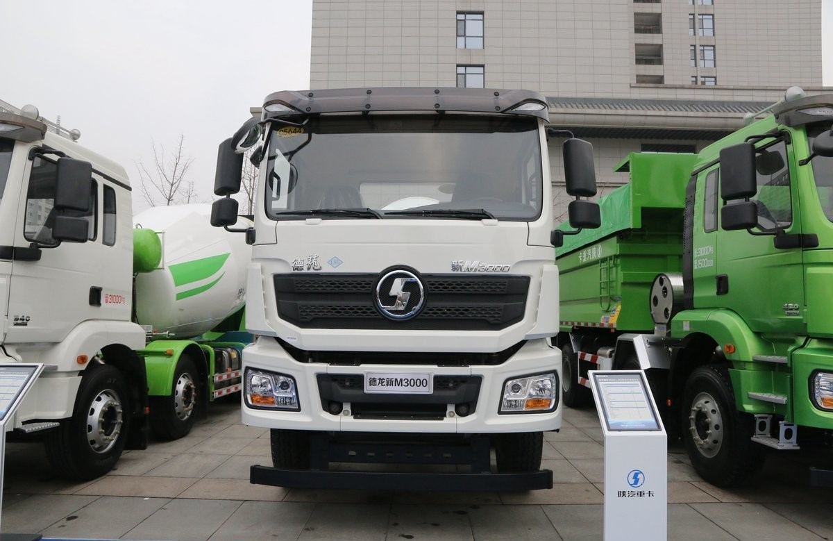 Cement Concrete Mixer Truck For Machinery Shacman Chassis 12 Cubic