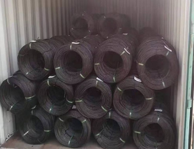 Q235 Dark Black Annealed Iron Wire Steel In Roll For Oil Painting