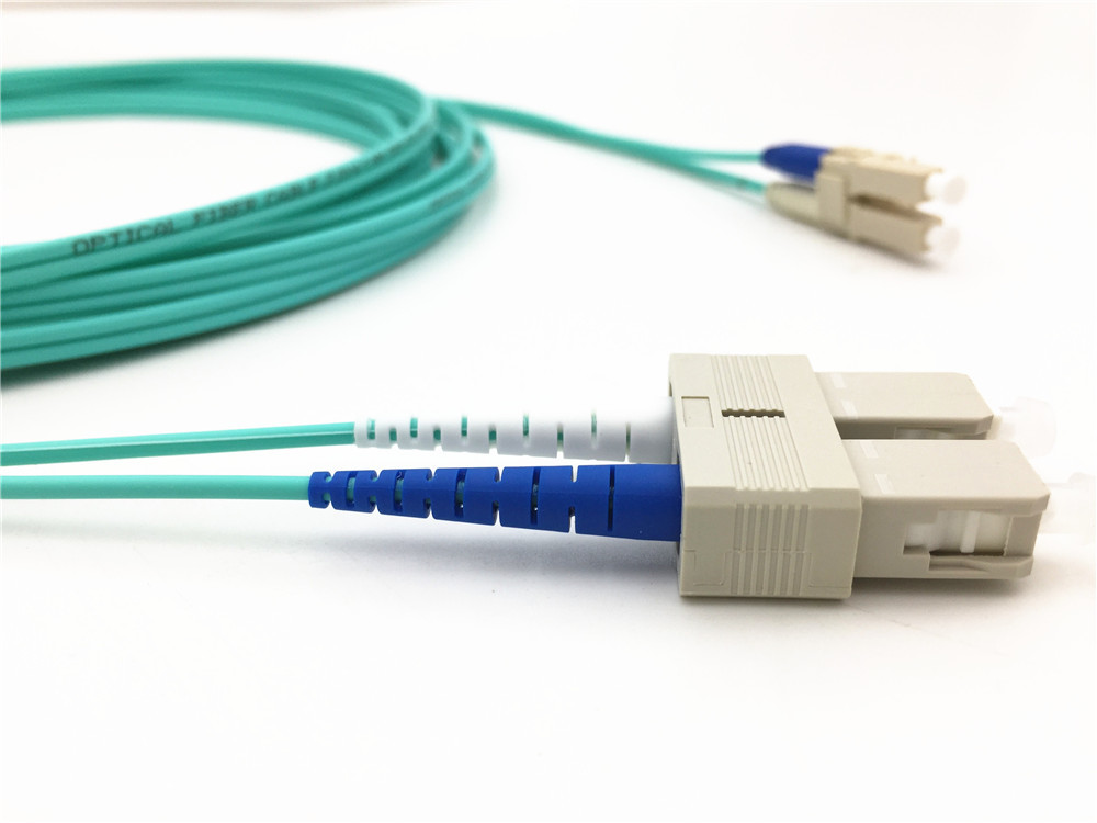 PVC/LSZH LC-SC Duplex Multimode OM3 Fiber Cable Assembly