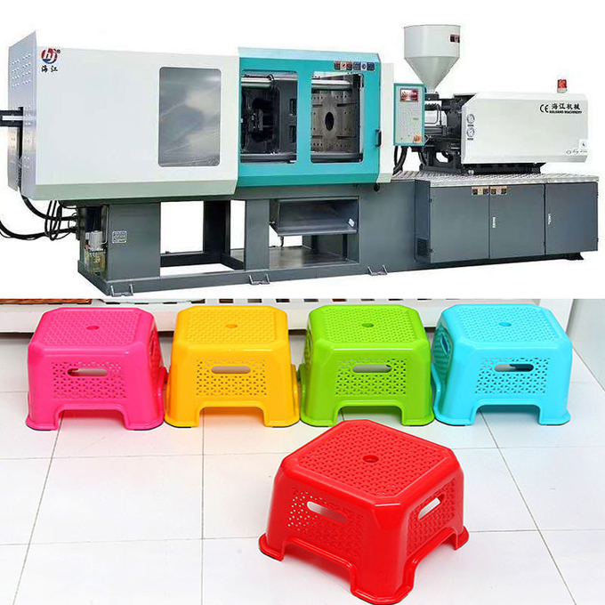 Water Cooling Mould Aotai Injection Molding Machine with Hydraulic CorePulling System