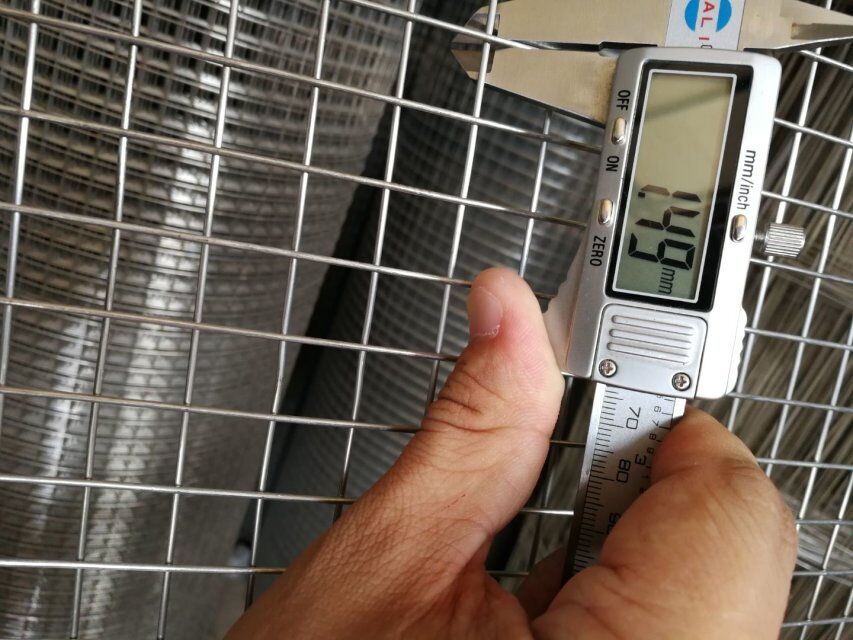 Building Reinforcing Stainless Steel Welded Rabbit Cage Wire Mesh,Bending, Welding, Decoiling, Cutting, Punching