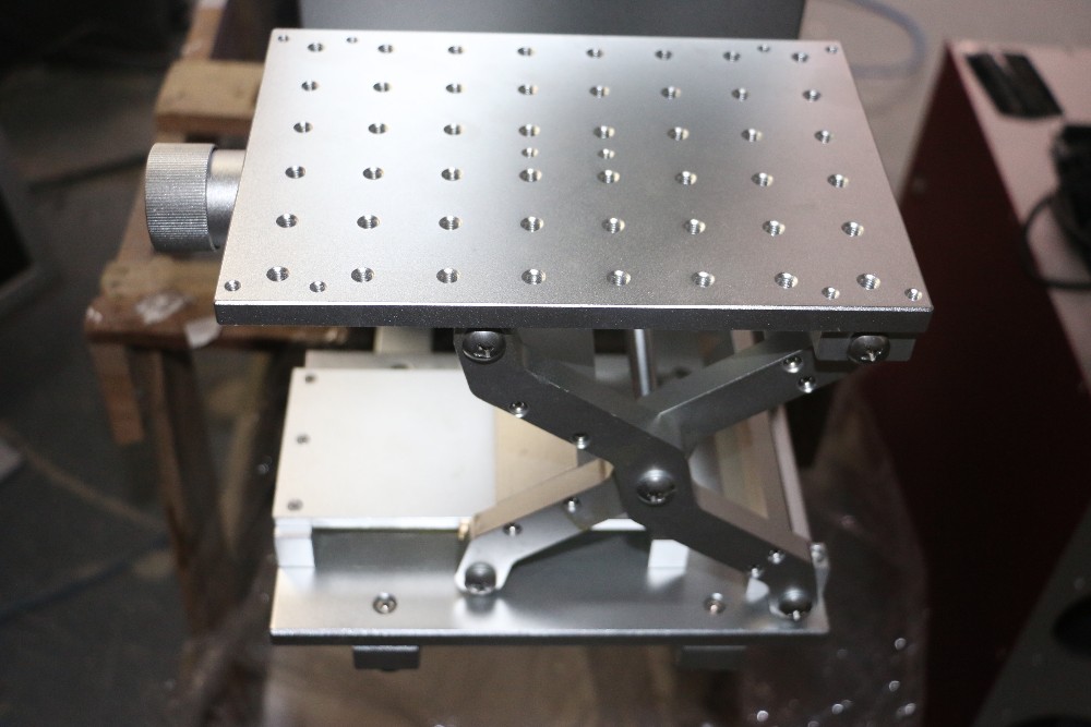 Logo engrave fiber laser marking machine