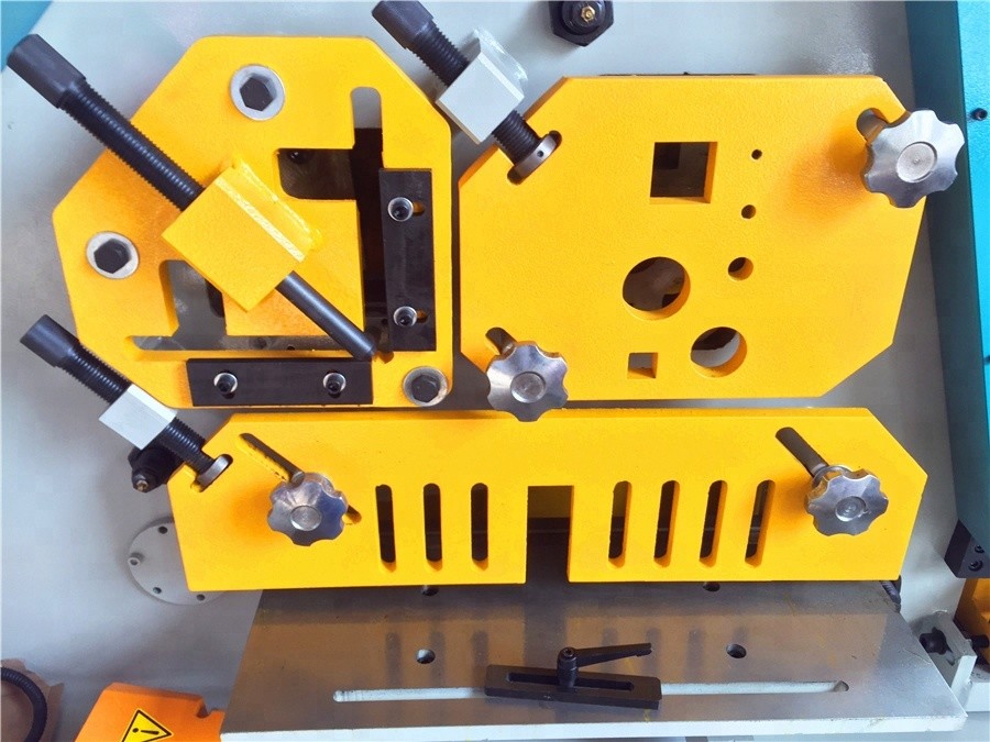 Hydraulic Punching And Shearing Machine / 250Ton 220V Heavy shearing bending machine