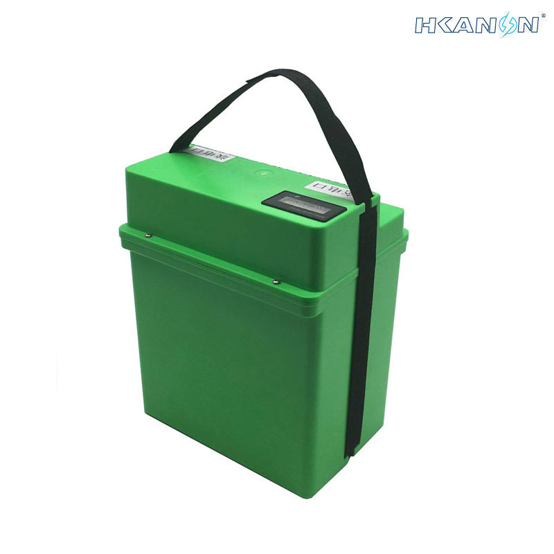 Lightweight 12 Volt 18650 Battery Pack , 12v Li Ion Battery Pack Power Bank Backup