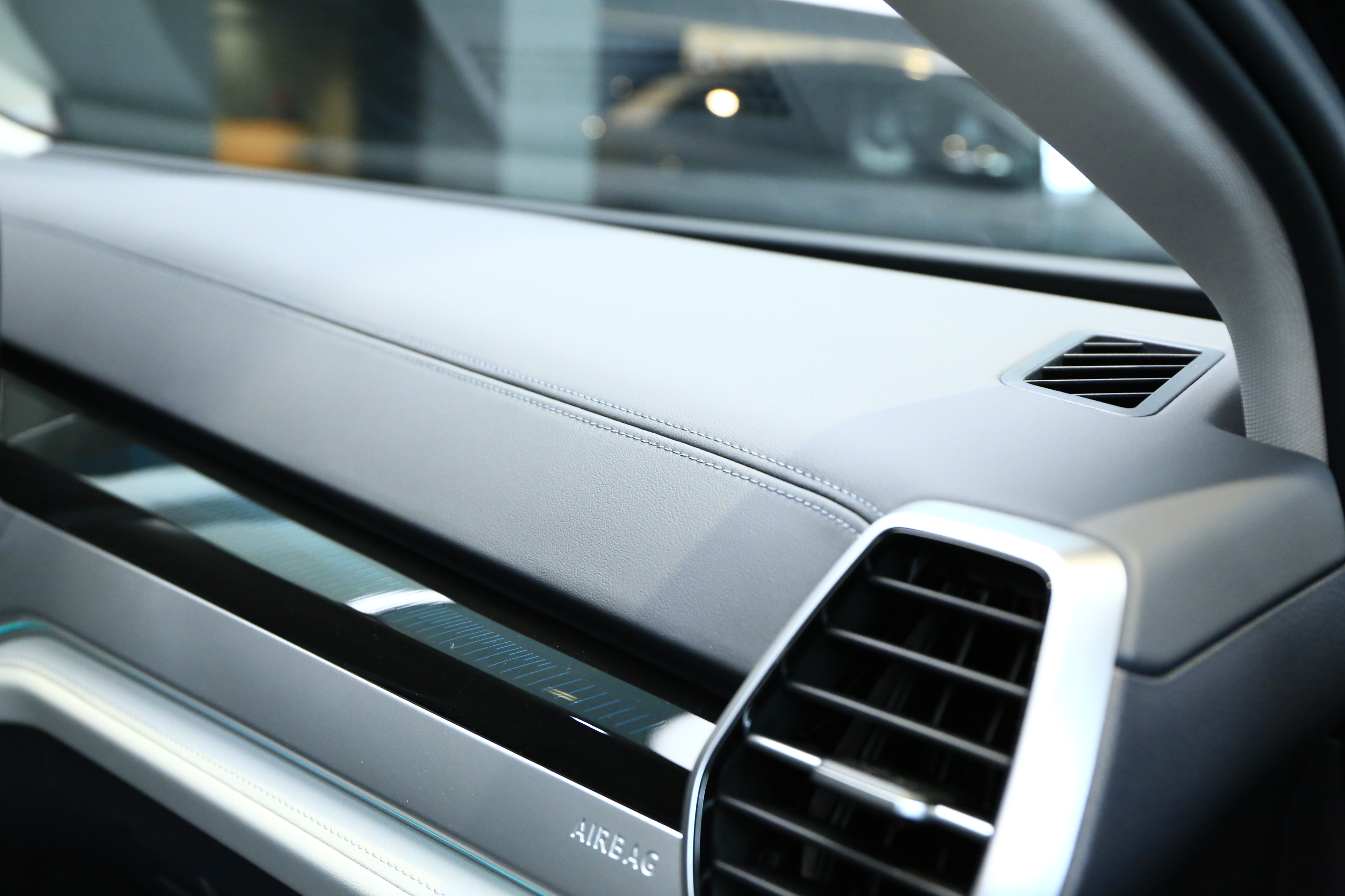 310Nm Maximum Torque 2024 VW ID6 CROZZ PRO 601km Intelligent Energy Cars Optional Pure Electric Vehicle with 601km Range