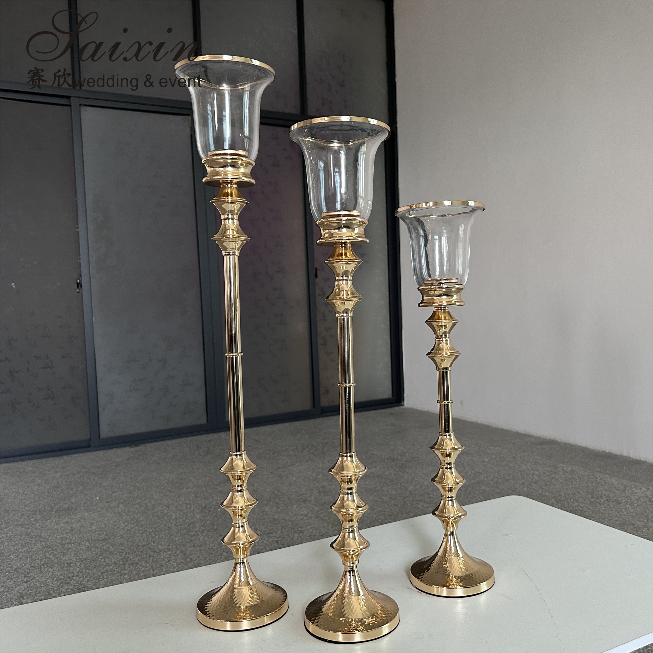 Chic design gold metal 3 pcs set single candlestick holder for event top decoration