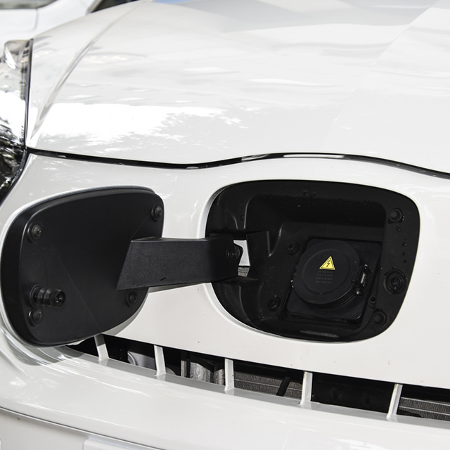 Two Seaters Mini Cars Roewe CLEVER MINI Electric Cars Adults with 311km Long Range NEDC and 5.5 Hrs Charging Time