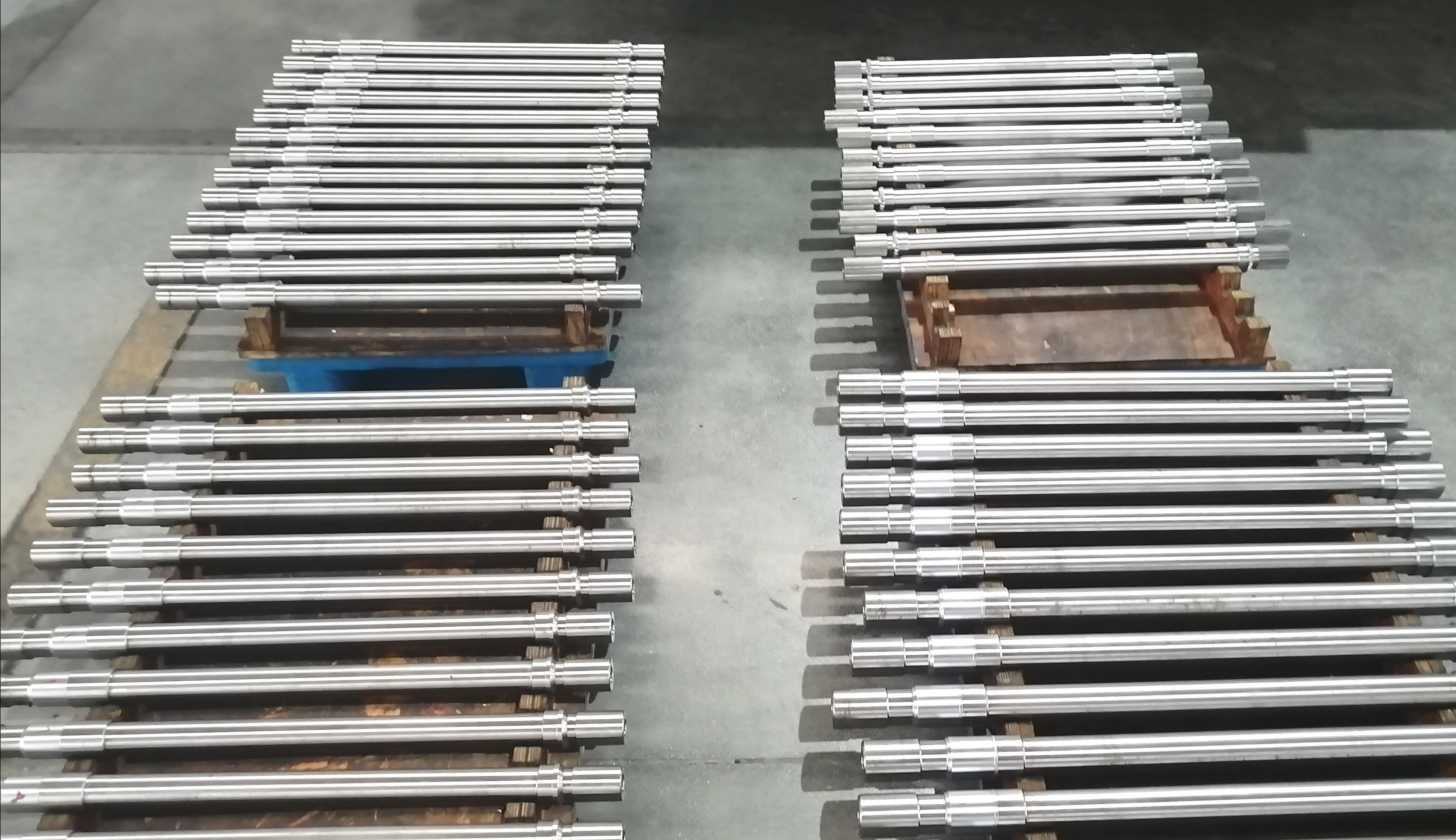 DH2F Twin Screw Extrusion Machine Segments Shafts For Transmission And Connection