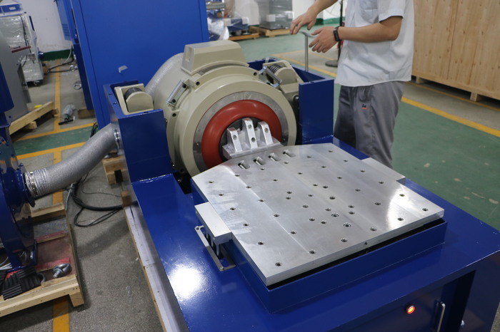 6000N Shock Testing Equipment , Vibration Testing Machine Meet ASTM D999