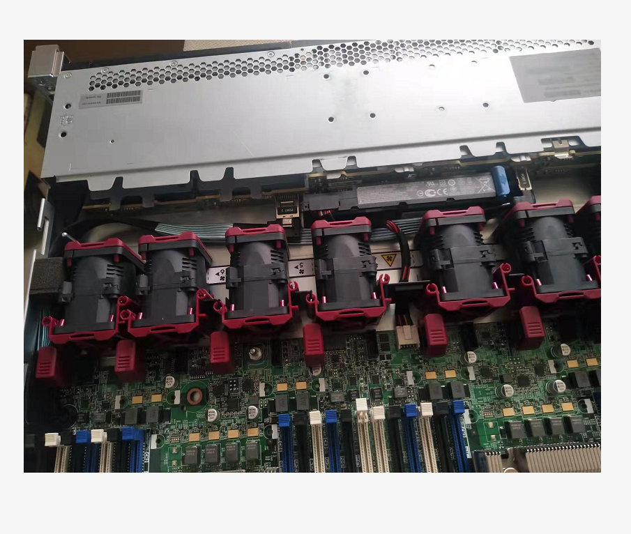 Efficiently Designed HPE ProLiant DL360 Gen9 1U SFF Rack Server Works with Any Memory