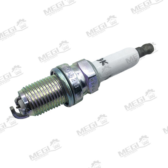 101 905 621B 101905621B PFR6W-TG Car Engine Spark Plugs For Audi Hyundai VW A6 A8 Q7