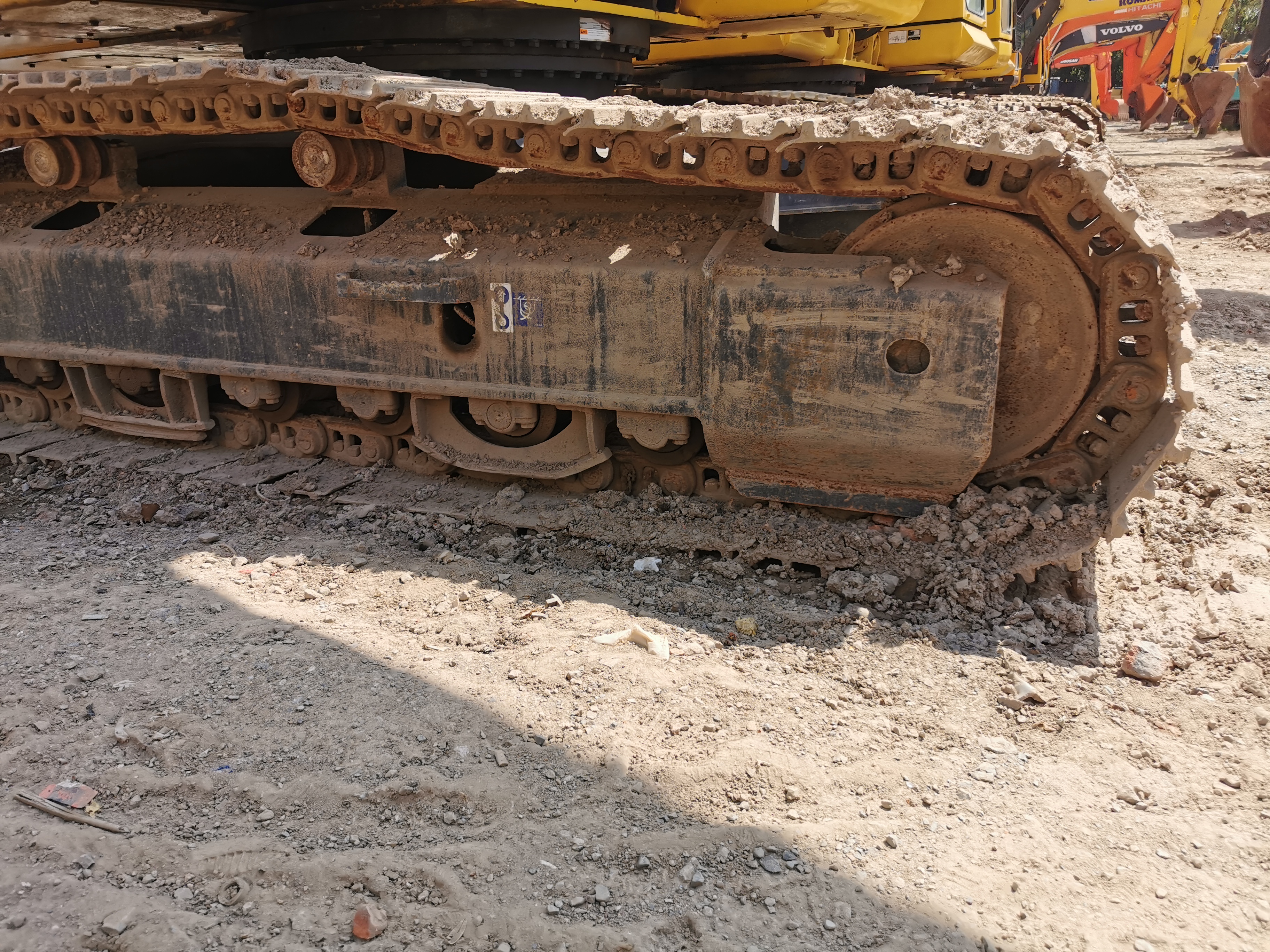 Good Condition Komatsu PC200 Excavator Japan 20 Ton with Original Hydraulic Cylinder