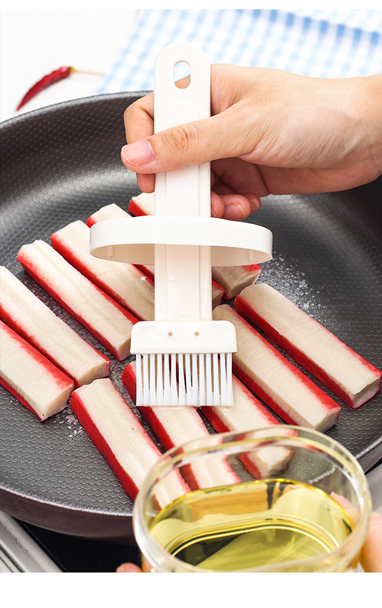 Plastic kitchen oil brush Barbecue brush with box