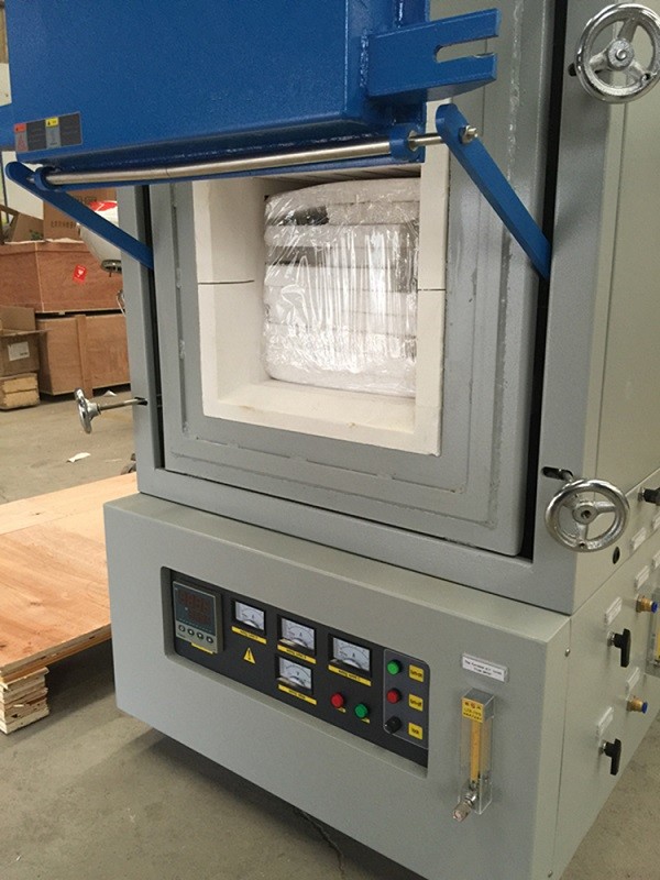 Resistance Wire Nitrogen Atmosphere Furnace , 1200C Vacuum Annealing Furnace