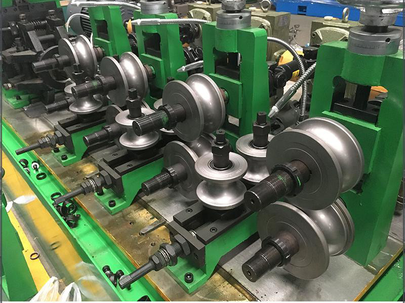 SGS certified 9Cr2Mo Forming Roller For Pipe Making Equipment
